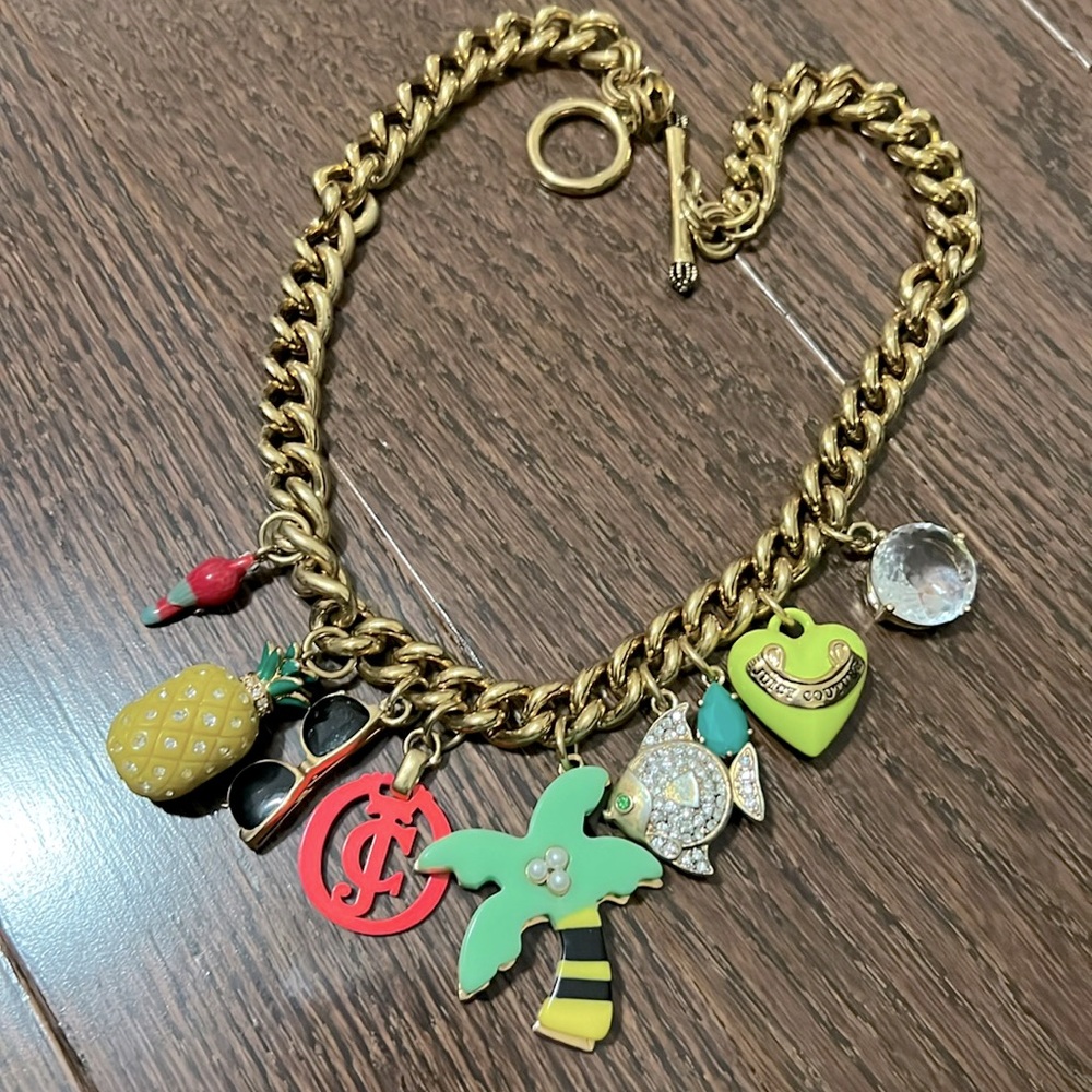 Juicy couture charm necklace